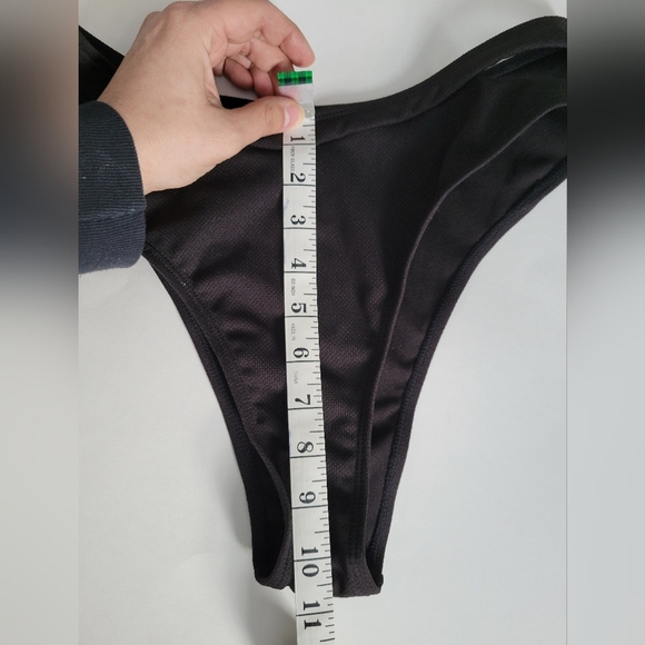 Classic Black Casual Cutout Minimalist Bikini Summer Swimsuit Set - Picture 5 of 14